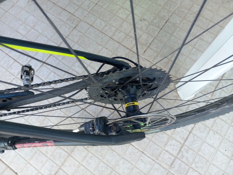 Specialized chisel