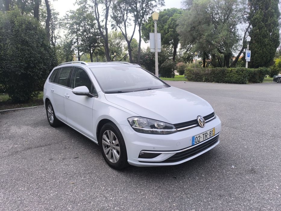 Volkswagen Golf Variant 1.6 TDI GPS