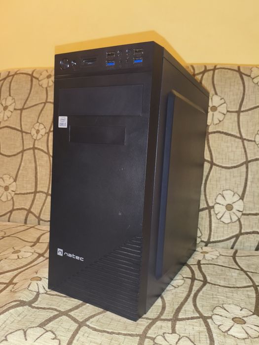 Komputer Natec 8 giga ram ddr4