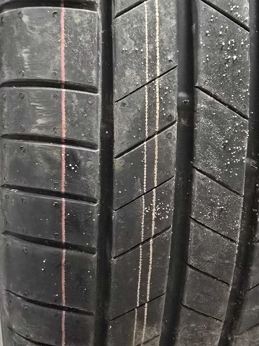 Opony Kumho Ecsta 215/55 R18 letnie  4 szt. Nowe