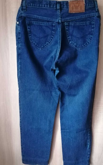 Spodnie dżinsowe damskie. Jeans L.E.I.