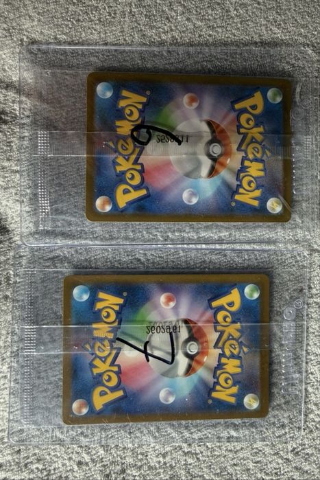Sprzedam dwie karty pokemon