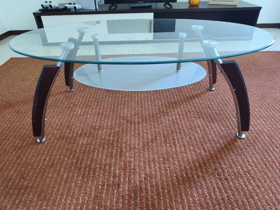 Mesa de centro de vidro