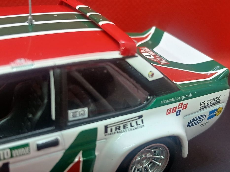 Miniatura 1:43 Fiat 131 Abarth Alén Rally de Portugal  Novo