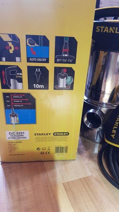 Pompa do wody Stanley SXUP1100XDE