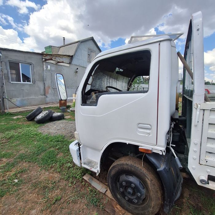 Продам  Donfeng 1062