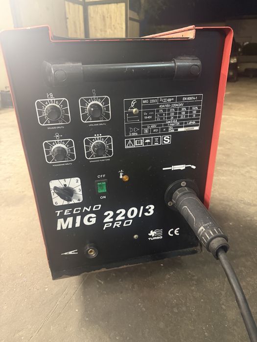 Spawarka pułautomat IDEAL tecno mig 220/3 pro