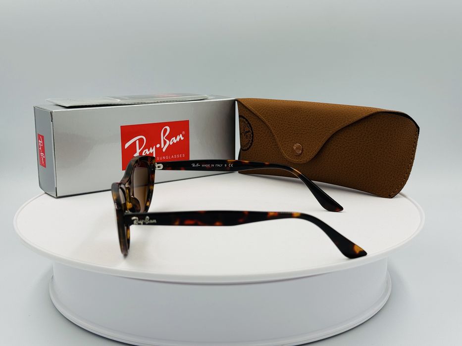 Солнцезащитные очки Ray-Ban Nina RB 4314 710/12 Havana-Brown 54мм стекло