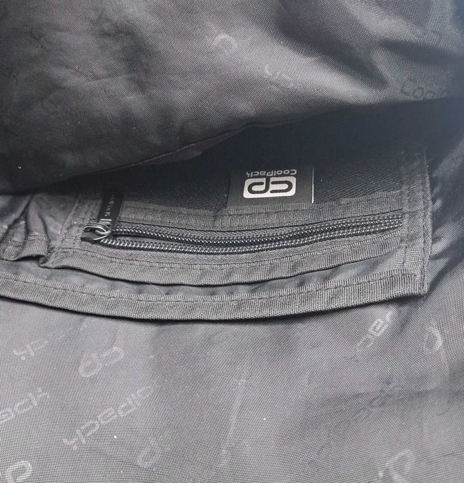 Coolpack Plecak młodzieżowy Bentley Camo Desert Badges bdb stan