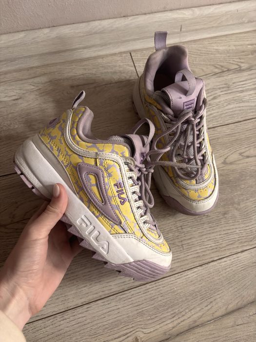 Кросівки fila оригінал для дівчинки 33 розмір , 21 см