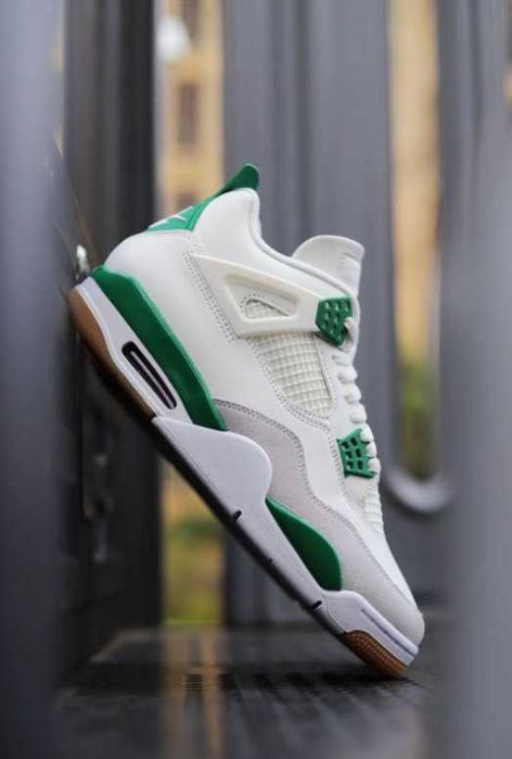 Jordan Air Jordan 4 Retro Green Thunder.43