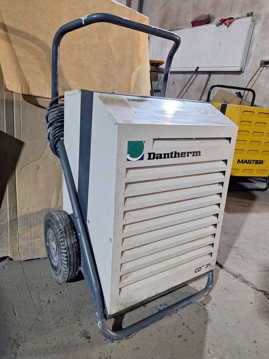 Budowlany Pochłaniacz wilgoci osuszacz powietrza Dantherm CDT 35