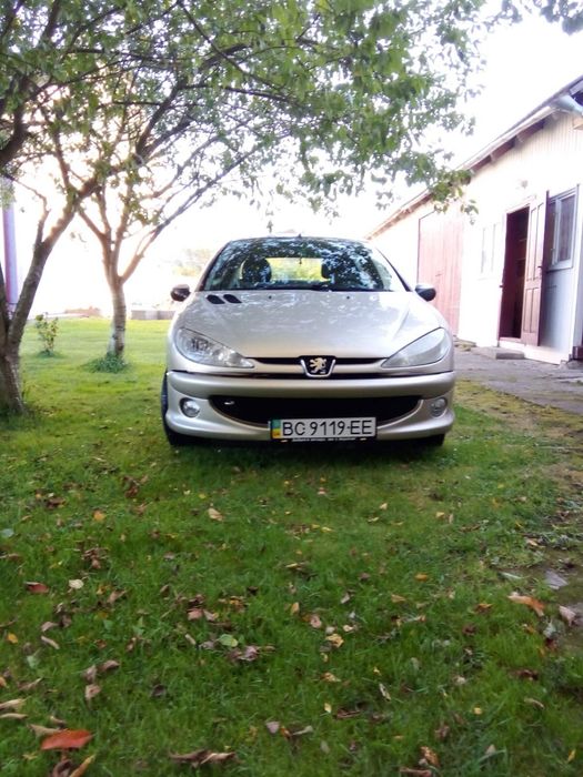 Продається авто, в справному стані