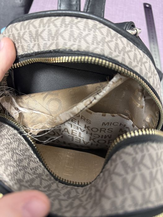 Маленький жіночий рюкзак