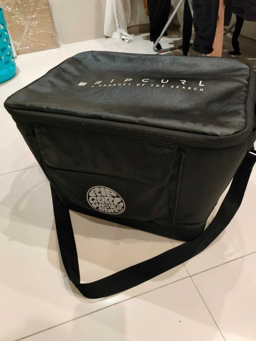 Mala lavagem e arrumação fato surf