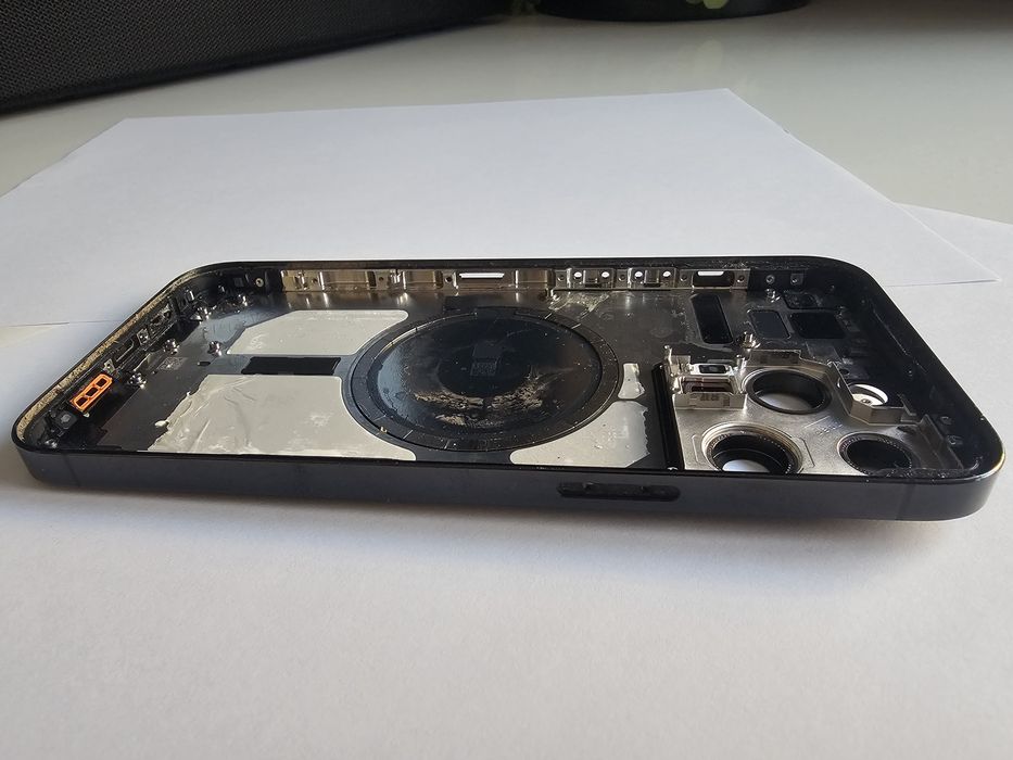 Korpus iPhone 14 Pro Max zbite plecki, A2894