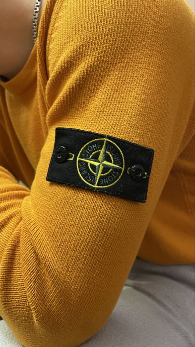 Светр/Джемпер Stone Island | Насичений колір | Sale
