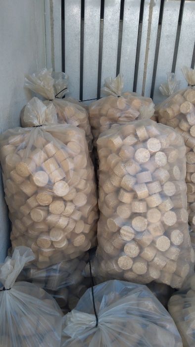 Brykiet drzewny mieszany Ø 70 mm, worek 30 kg