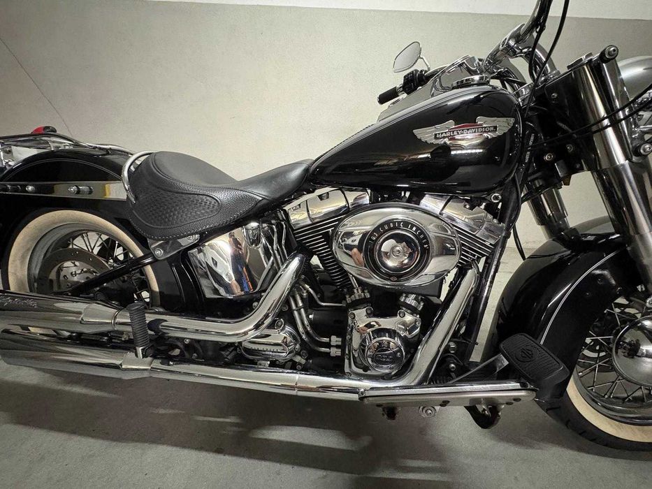 Harley-Davidson Softail Deluxe, ano 2012, com 22.500 km