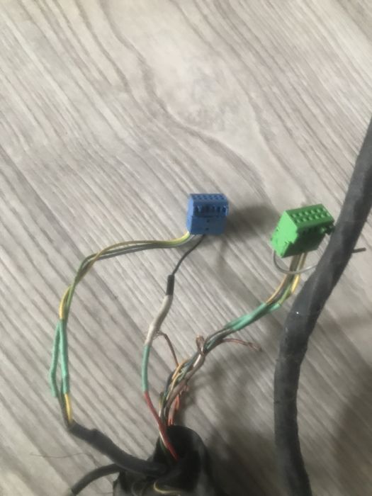 Блок Media- in .MDI  bluetooth vw 2 в одном