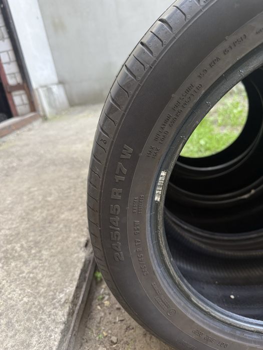 Продам шины Continental 245 45 17