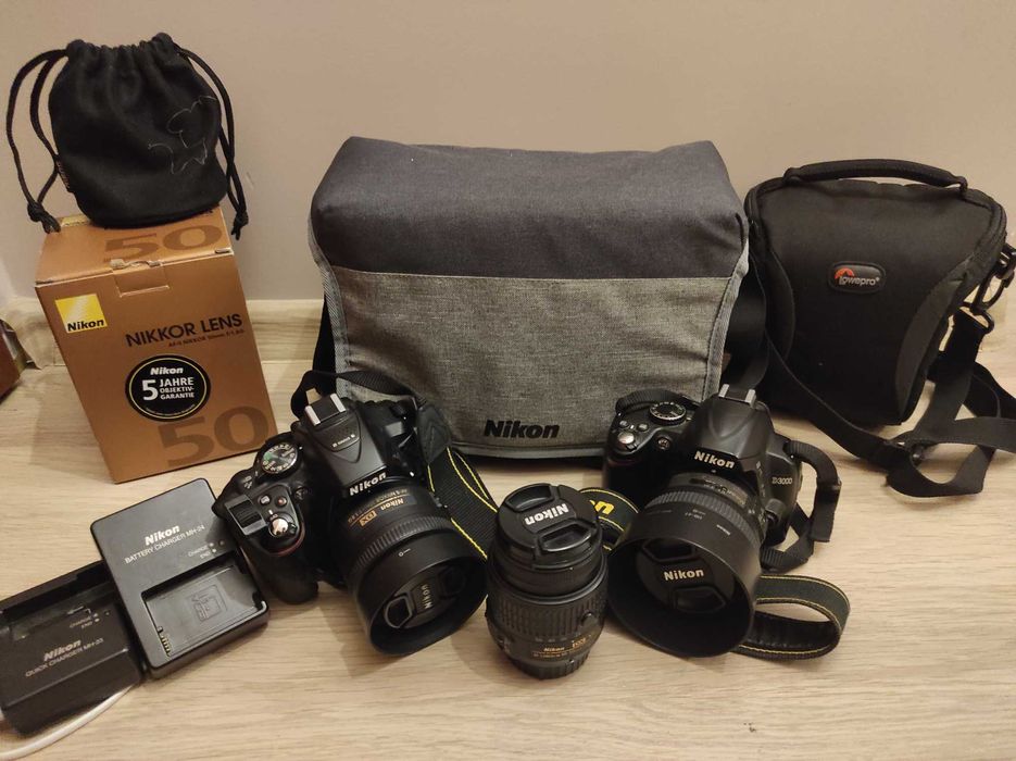 Zestaw aparatów Nikon lustrzanka