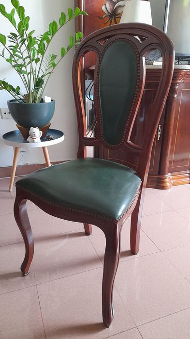 Móveis de sala, em  bom estado