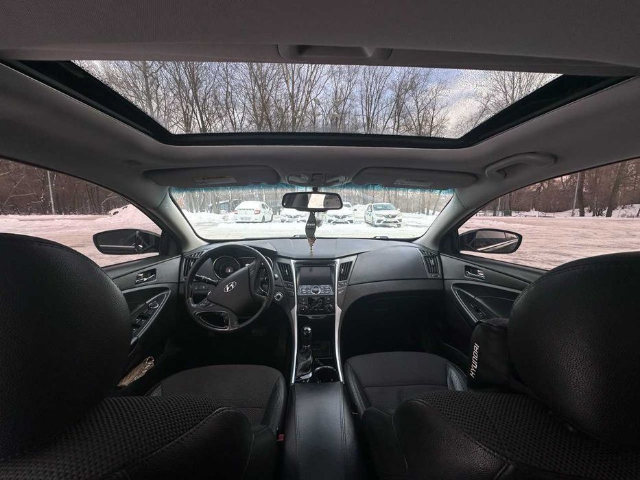 Продам Hyundai Sonata 2013
