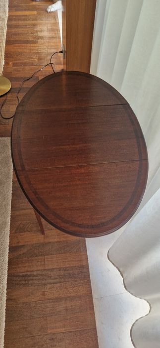 Mesa de Apoio / Pembroke Antiga – Estilo Hepplewhite