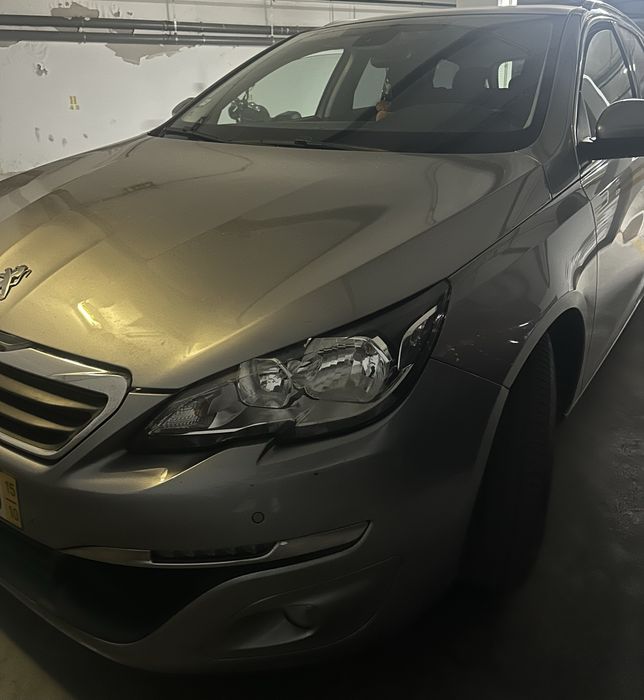Peugeout 308 SW blue hdi
