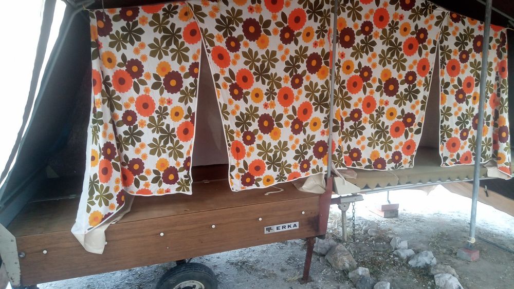 Atrelado tenda 2 quartos