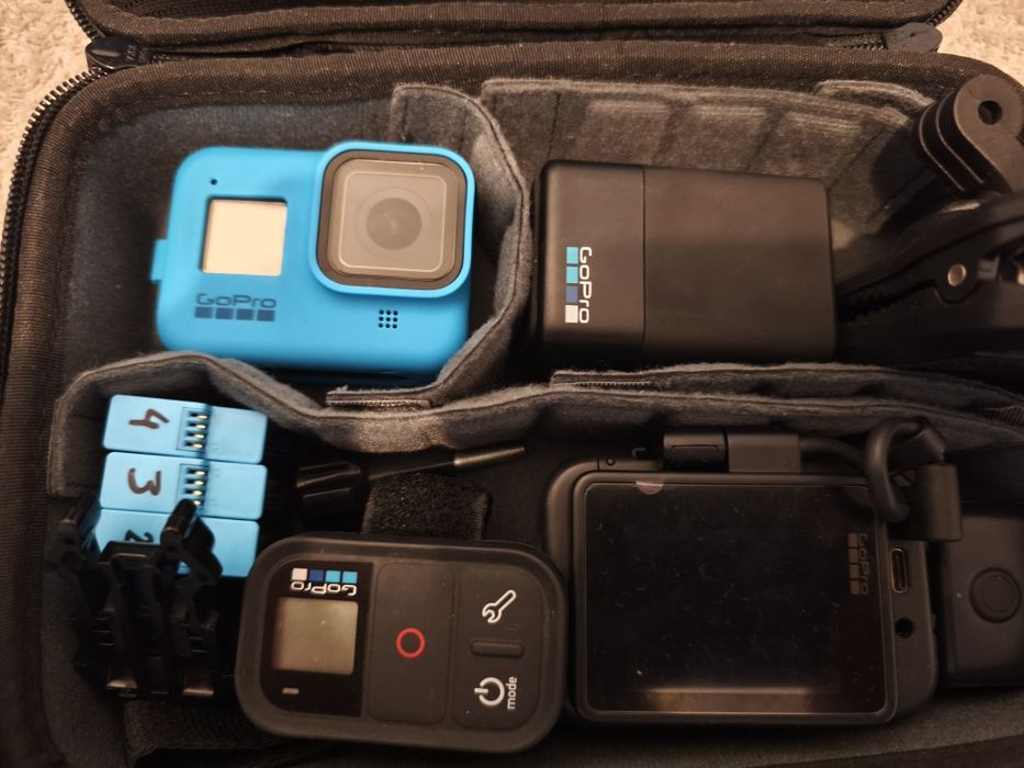 Vendo GoPro 8 black como nova