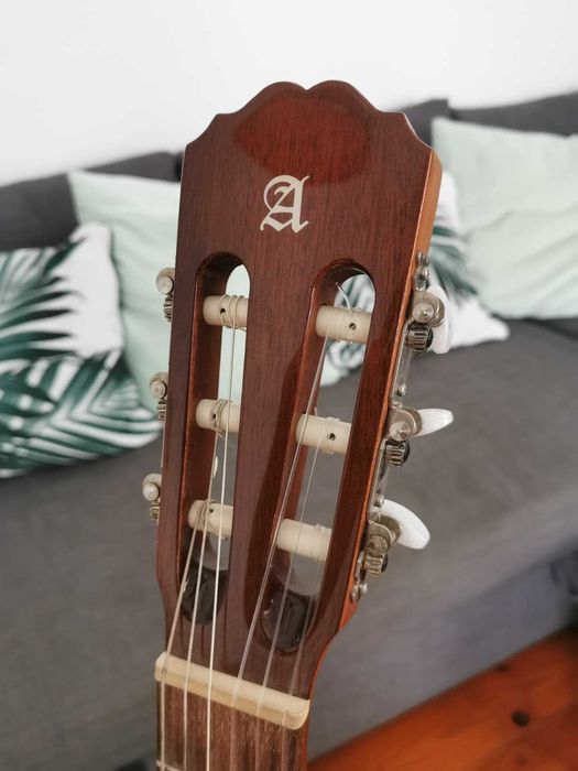 Guitarra Clássica Alhambra 1 C HT Original + Capa Macia + Suporte Madeira