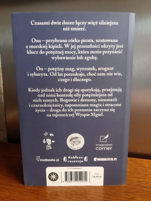 Maria Zdybska - Wyspa mgieł