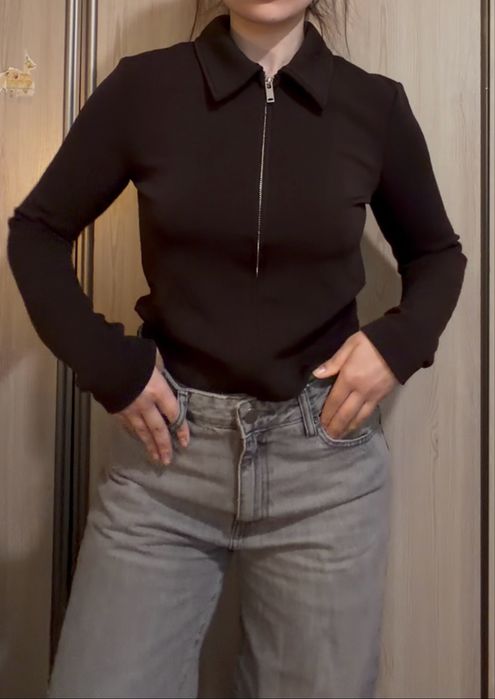 Zara кофта на блискавці з комірцем