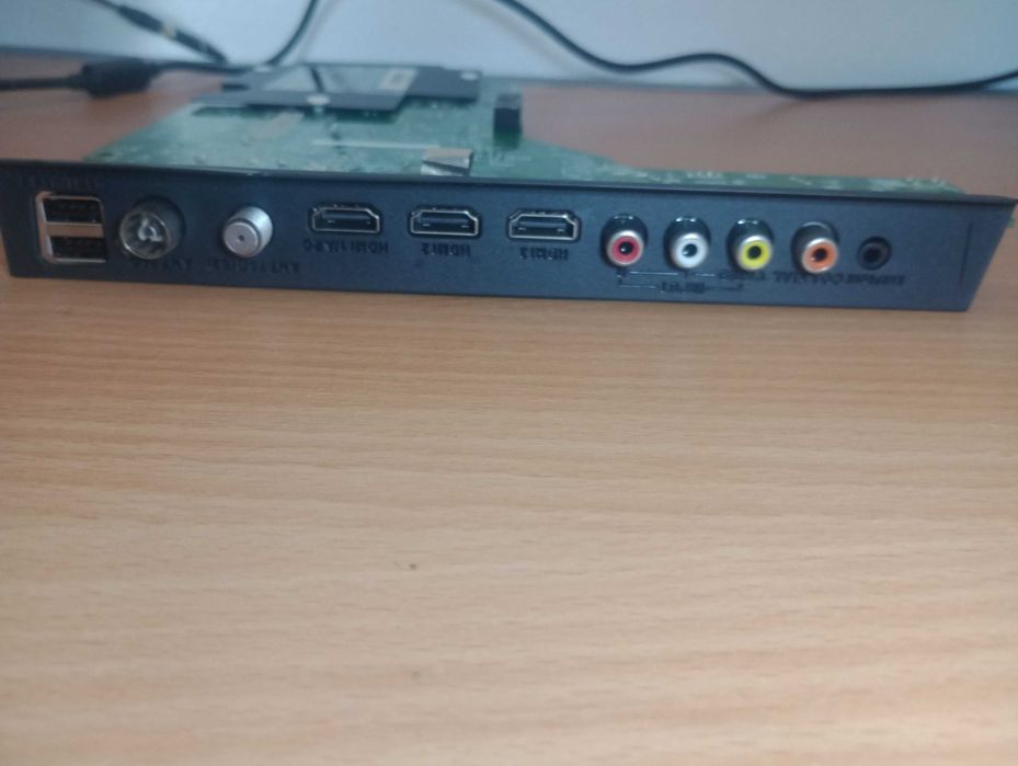 Placa TV Smart tech 32HN10T2