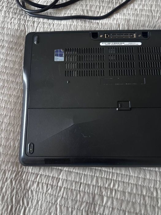 Ноутбук  Dell Latitude E7250