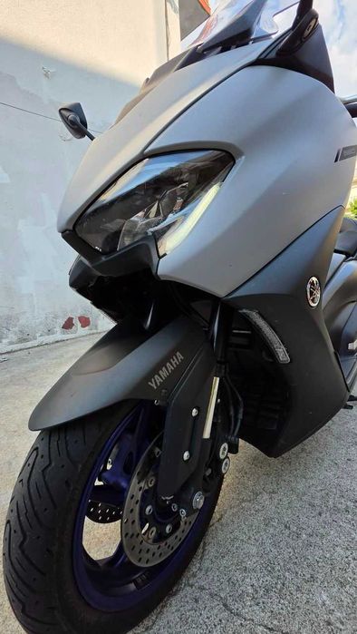 Yamaha T-Max 560