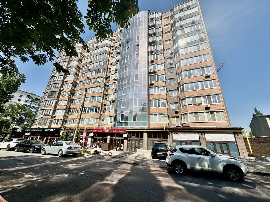 Люксова квартира в новому будинку ЖК «Ковалівський»