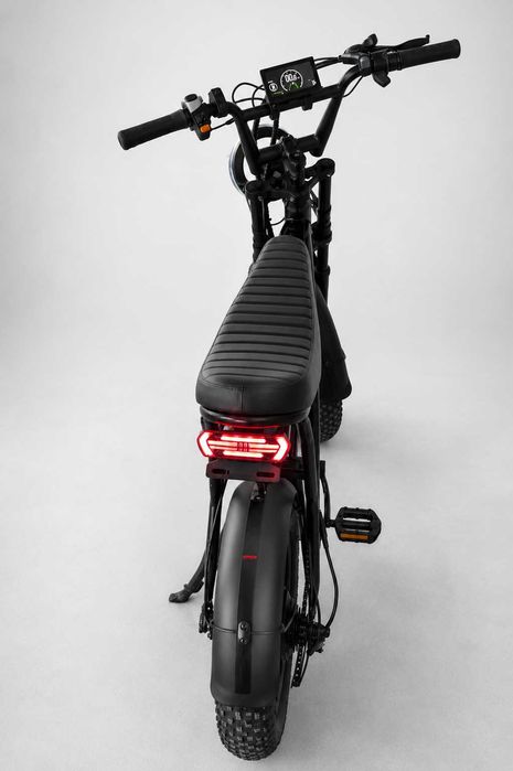 LELEKA L20 — Stylowy elektryczny FAT BIKE w stylu café racer