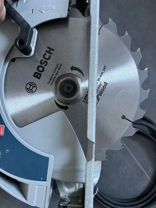 Мережева потужна пила Bosch GKS 85  2200W
