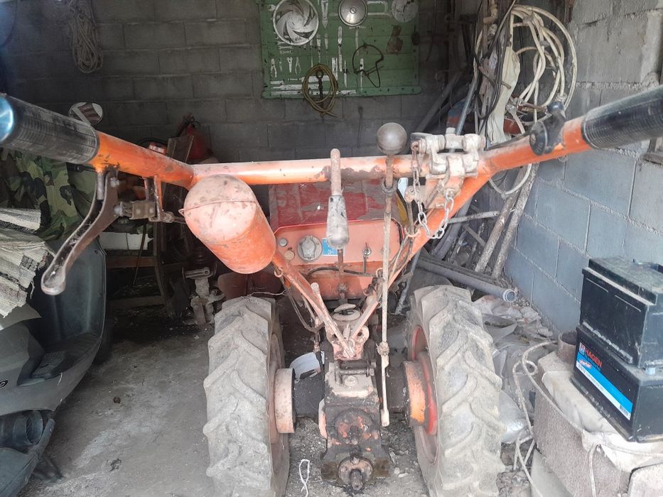 .trator valpadana vmc  14 com reboque tracao