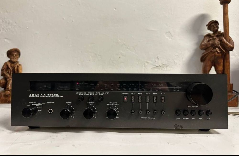 Stereo Amplituner Akai AA 1010L, Japan