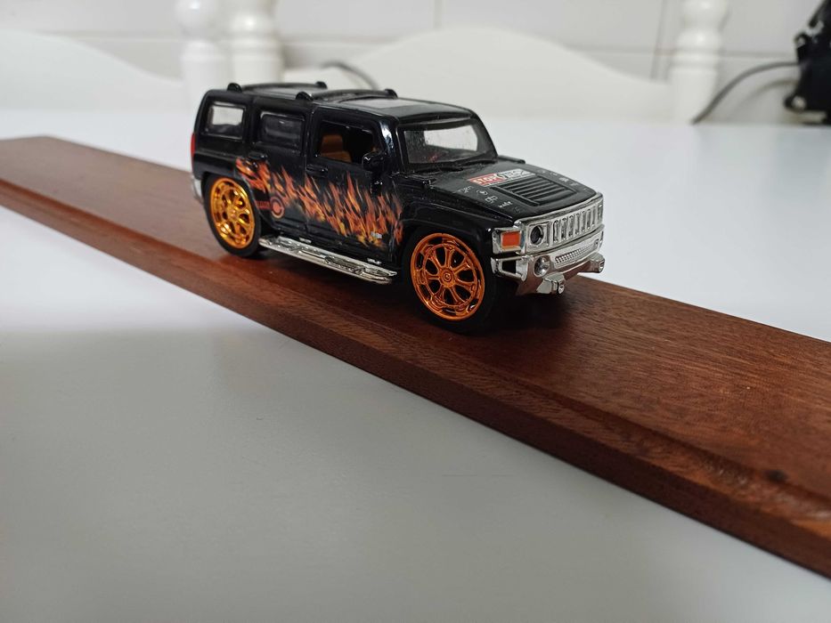 Hummer H3 2007 escala 1/43