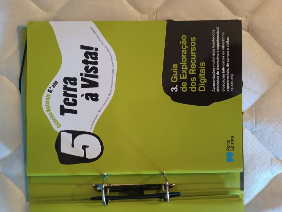 Capa do professor + agenda Terra à Vista 5 com fichas e testes de aval