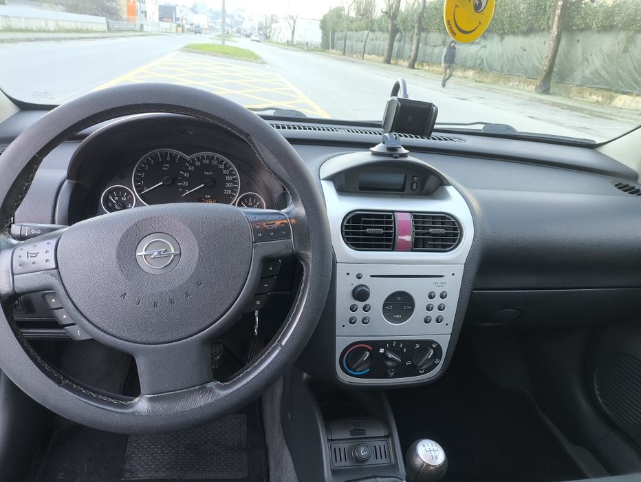 Opel corsa c impecável