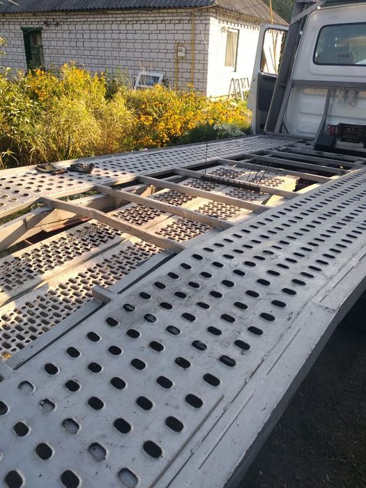 Трапи наїзди платформа  лафета мініекскаватор квадроцикл евакуатор