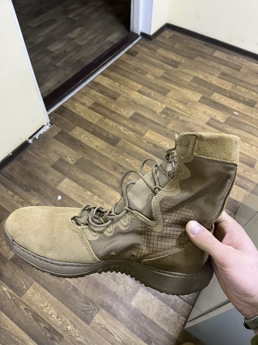 Берци Nike SFB B1 45 розмір