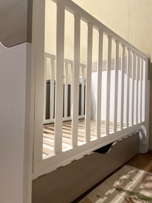 Дитяче ліжко Верес з маятником та шухлядою + ортопедичний матрац