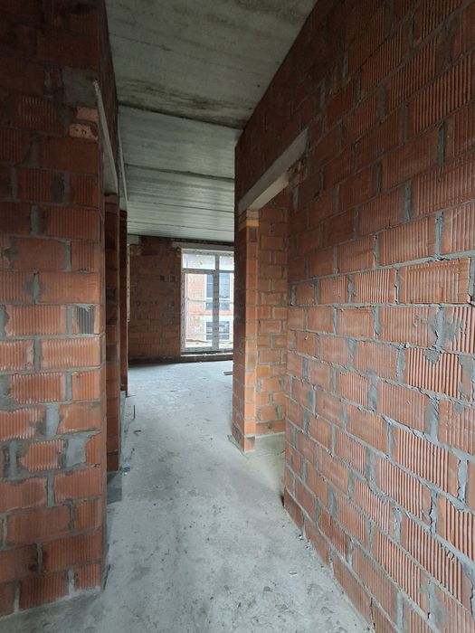 ВСТИГНИ купити  таунхаус в центрі міста Ірпінь.  КМ B-HILLS 90000